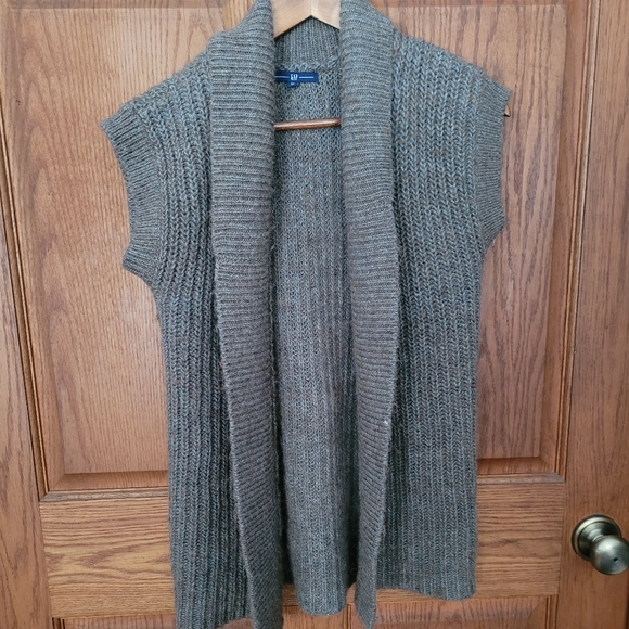 GAP Sweaters - Gap open sweater